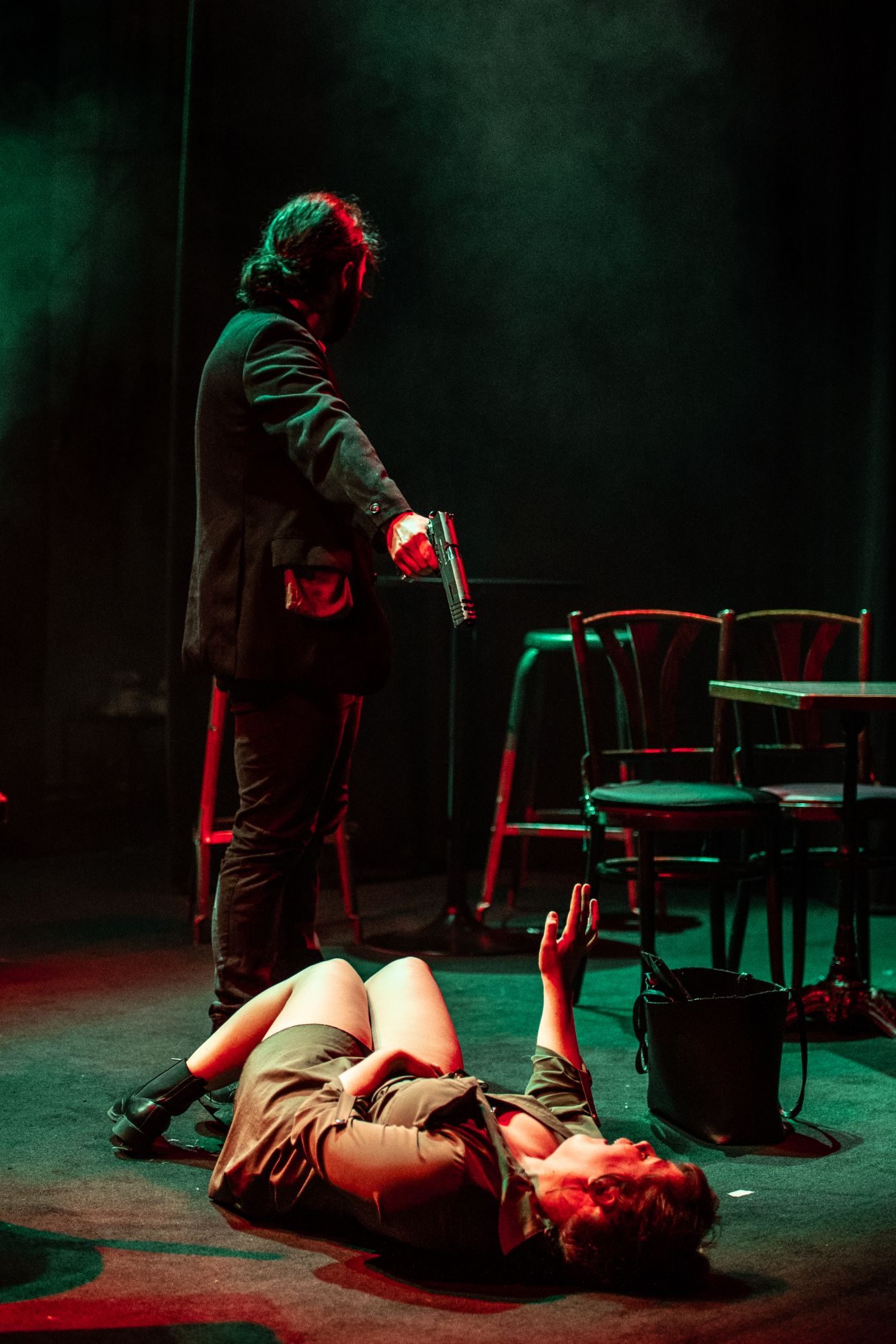 Scène de tension jouée par deux élèves acteurs du Method Acting Center